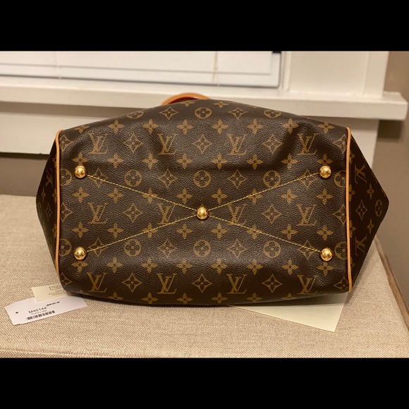 👜 AUTHENTIC LOUIS VUITTON TIVOLI GM 👜 - Picture 5 of 10
